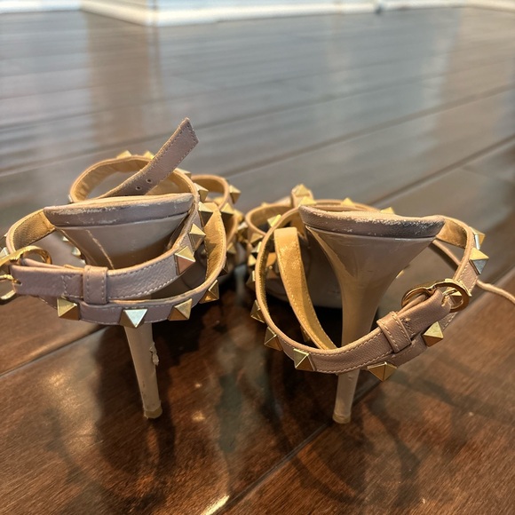 Valentino heels- each - Picture 5 of 8